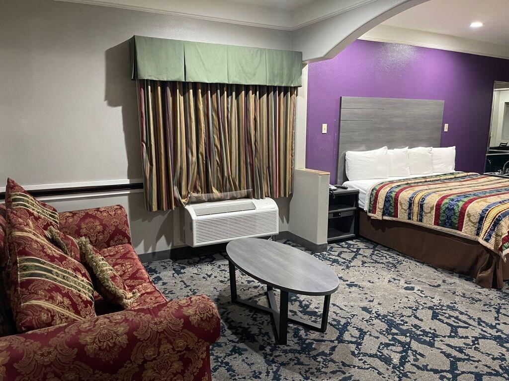 Scottish Inn And Suites Alvin Dış mekan fotoğraf