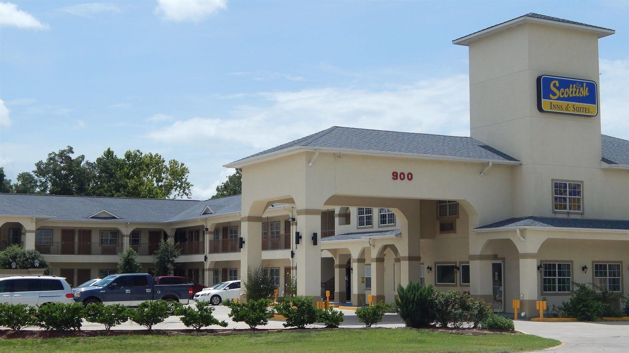 Scottish Inn And Suites Alvin Dış mekan fotoğraf